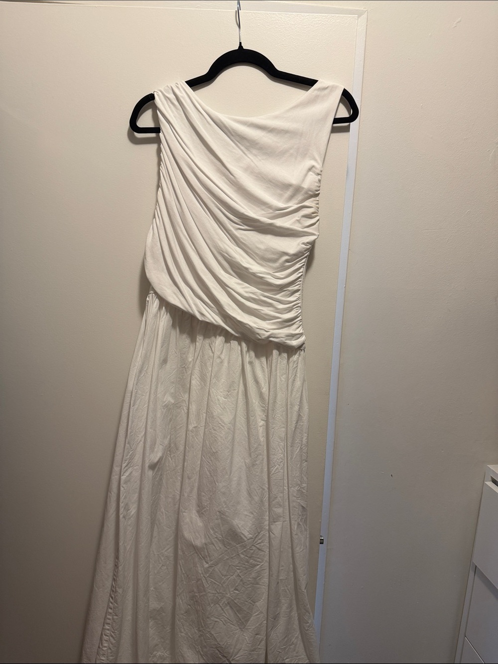 DISSH White One-Shoulder Draped Maxi Dress